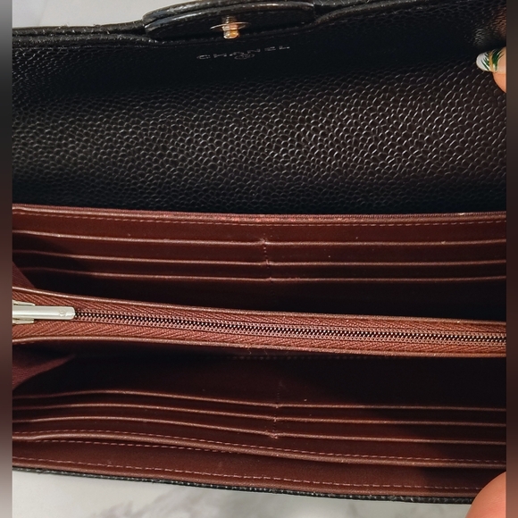EUC CHANEL Long Wallet - Black Quilted Caviar Leather Flap w/SHW - Picture 10 of 15